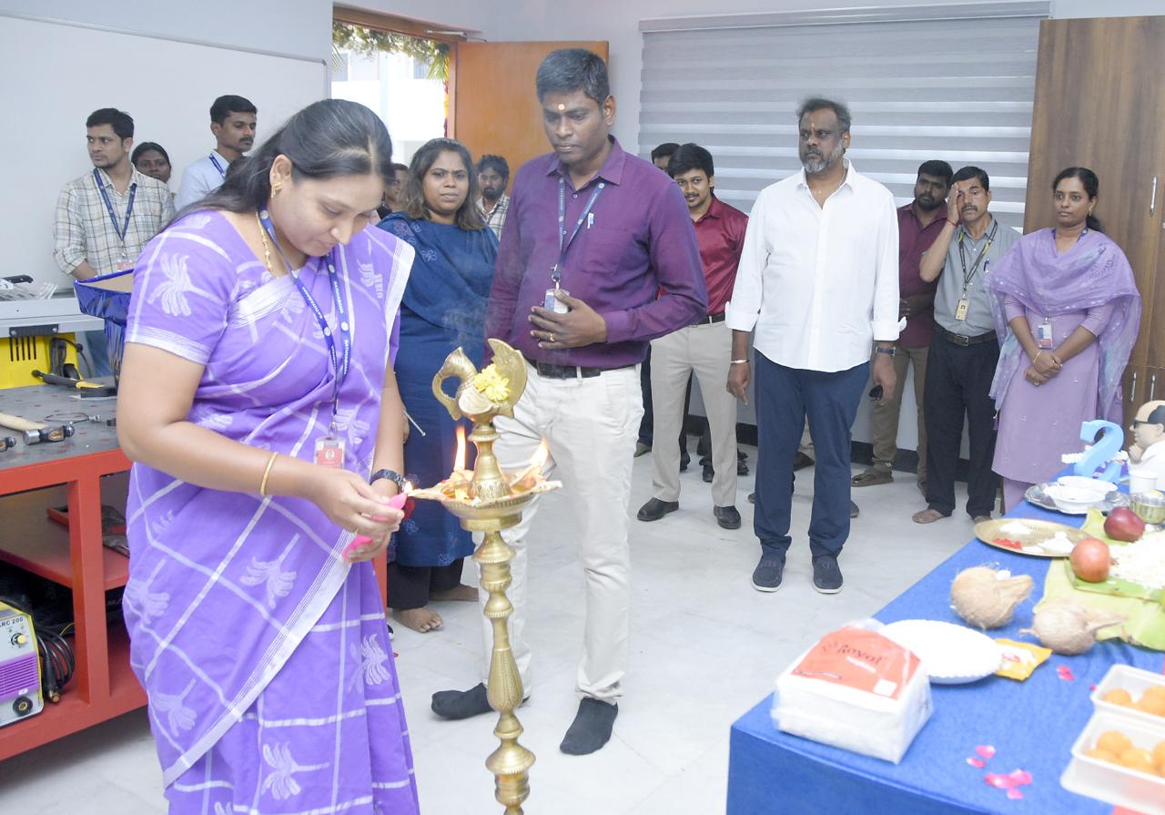 AICTE Lab Gallery Image 5